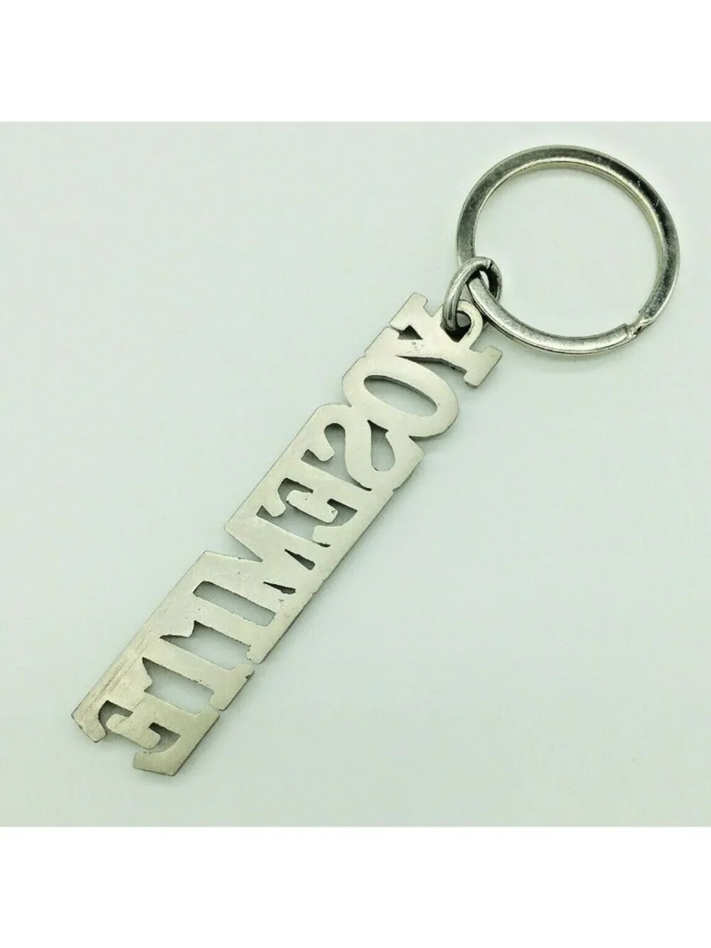 YOSEMITE National Park California SILVER KEYCHAIN SPELLED OUT 4.5